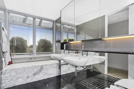 Photo of property in 526 Gloucester Road, Papamoa Beach, Papamoa, 3118