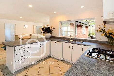 Photo of property in 8 Helen Ryburn Place, Torbay, Auckland, 0630