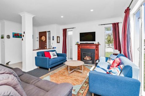 Photo of property in 33 School Lane, Kirwee, Darfield, 7571