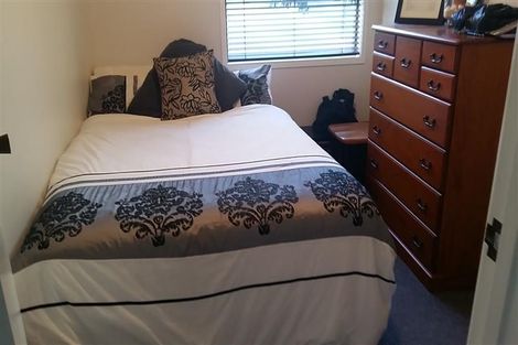 Photo of property in 2/14 Settlement Road, Papakura, 2110