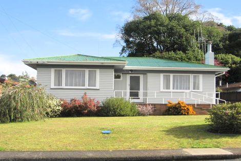 Photo of property in 12 Ford Avenue, Te Kamo, Kamo, 0112