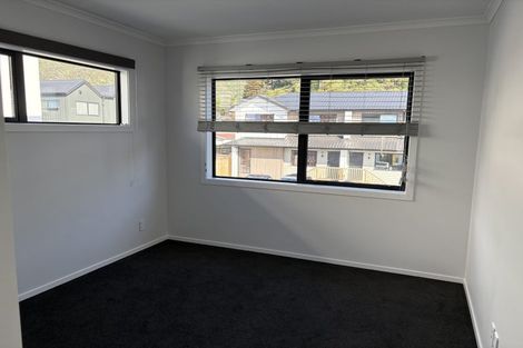 Photo of property in 7/64 Glen Road, Stokes Valley, Lower Hutt, 5019