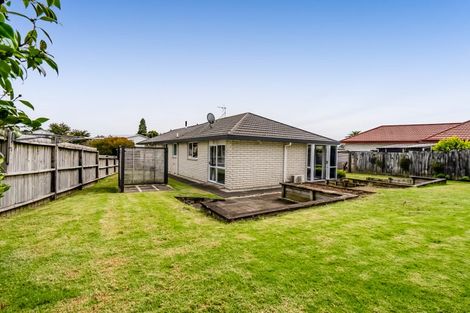 Photo of property in 25 Silvan Place, Bell Block, New Plymouth, 4312