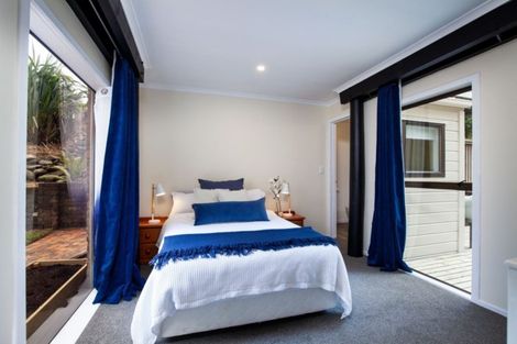 Photo of property in 10 Hood Place, Spotswood, New Plymouth, 4310