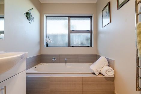 Photo of property in 211a Vogel Street, Roslyn, Palmerston North, 4414