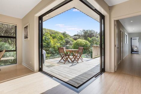 Photo of property in 120 Navigation Drive, Whitby, Porirua, 5024