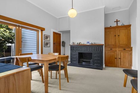 Photo of property in 89 Georges Drive, Napier South, Napier, 4110