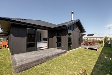Photo of property in 12 Serenity Drive, Omokoroa, 3114