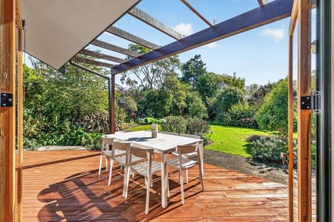 Photo of property in 14 Dillon Place, Hamilton East, Hamilton, 3216
