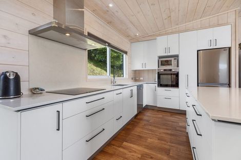 Photo of property in 10 Te Awhe Road, Maketu, 3189