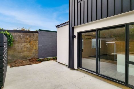 Photo of property in 5 Bathurst Street, Silverstream, Upper Hutt, 5019