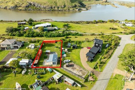 Photo of property in 43 Lake Terrace Road, Little River, 7591