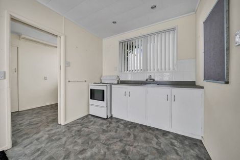 Photo of property in 153a Saint Aubyn Street, New Plymouth, 4310