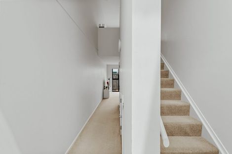 Photo of property in 17 Owens Place, Mount Maunganui, 3116