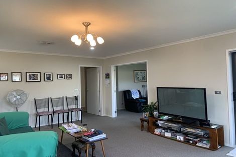 Photo of property in 6 Lindis Place, Poraiti, Napier, 4112