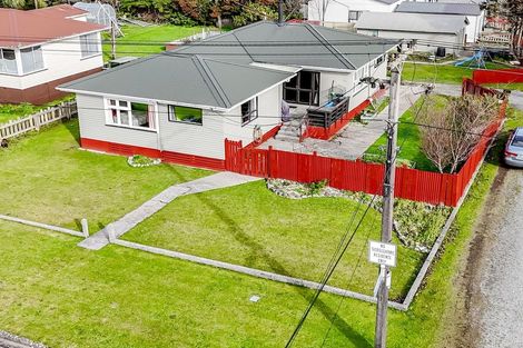 Photo of property in 12 Peel Street, Cobden, Greymouth, 7802