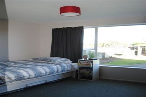 Photo of property in 19 Bidwell Place, Hillmorton, Christchurch, 8025