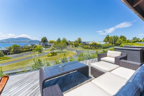 Photo of property in 1/11 Krissell Place, Acacia Bay, Taupo, 3330