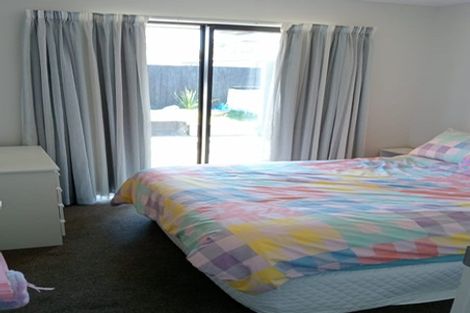Photo of property in 7 Arosa Place, Parklands, Christchurch, 8083