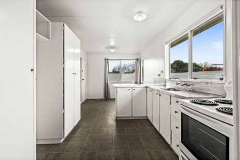 Photo of property in 29 Cartier Crescent, Flaxmere, Hastings, 4120