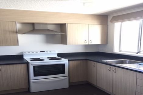 Photo of property in 7f4 Rangitane Street, Maupuia, Wellington, 6022