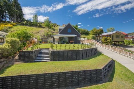 Photo of property in 44 Hedditch Street, Wanaka, 9305