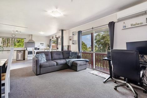 Photo of property in 6 Glover Place, Onerahi, Whangarei, 0110