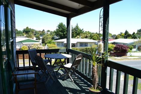 Photo of property in 122 Taupo View Road, Taupo, 3330