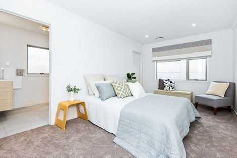 Photo of property in 27 Howard Road, Taradale, Napier, 4112