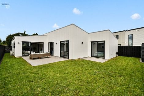 Photo of property in 215 Victoria Street West, Pukekohe, 2120