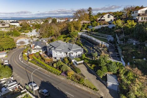 Photo of property in 32 Milton Road, Bluff Hill, Napier, 4110