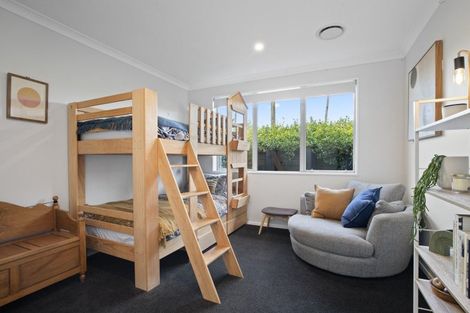 Photo of property in 120 Lisle Farm Drive, Pukekohe, 2120