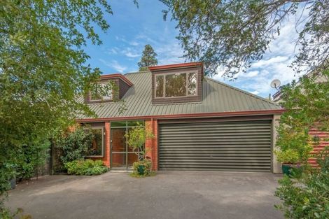 Photo of property in 14 Glandovey Road, Fendalton, Christchurch, 8052