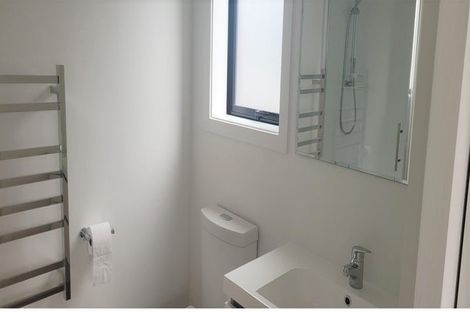 Photo of property in 11/27 Main Road, Wainuiomata, Lower Hutt, 5014