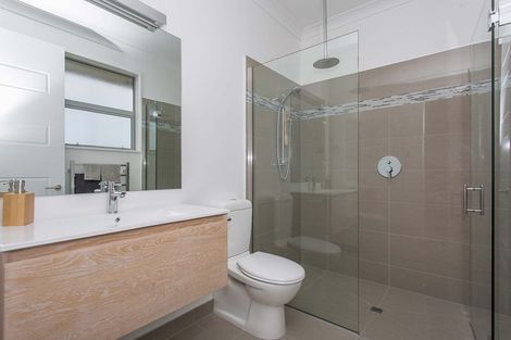 Photo of property in 7 Faringdon Boulevard, Rolleston, 7615