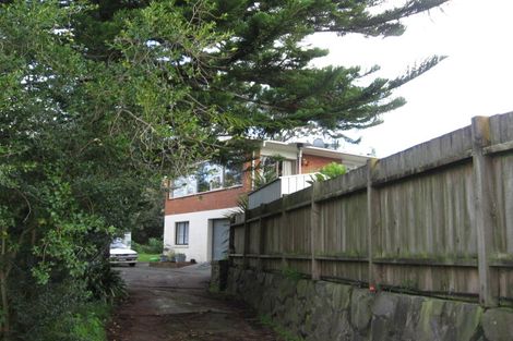Photo of property in 153 Gossamer Drive, Pakuranga Heights, Auckland, 2010