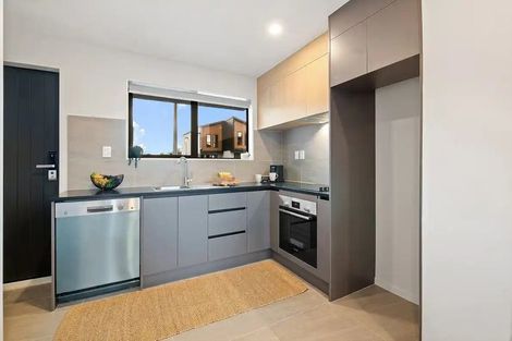 Photo of property in 41 Red Arches Road, Henderson, Auckland, 0610