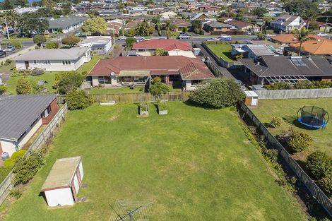 Photo of property in 8 Moenui Avenue, Orewa, 0931