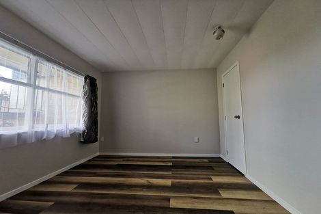 Photo of property in 1/320 Pakuranga Road, Pakuranga Heights, Auckland, 2010