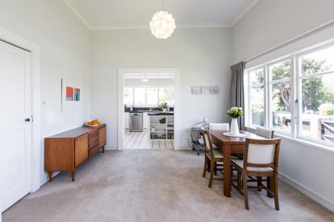 Photo of property in 1001 Plunket Street, Saint Leonards, Hastings, 4120