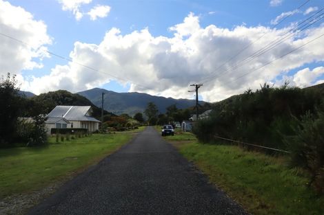 Photo of property in 8 Edwyn Street, Blackball, 7804