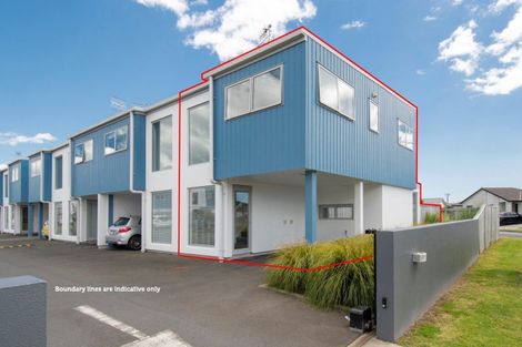 Photo of property in 1/31 Reynolds Place, Papamoa Beach, Papamoa, 3118