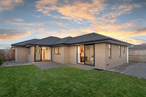Photo of property in 21 Chambers Avenue, Woodend, 7610