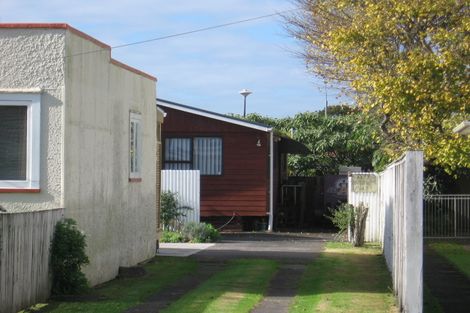 Photo of property in 15 Peachgrove Road, Te Atatu Peninsula, Auckland, 0610