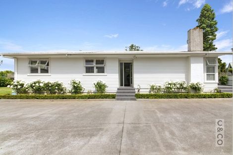 Photo of property in 12 Maude Street, Riverhead, 0820