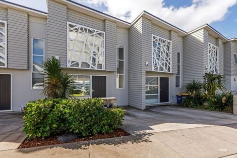 Photo of property in 6 Touhou Road, Hobsonville, Auckland, 0616