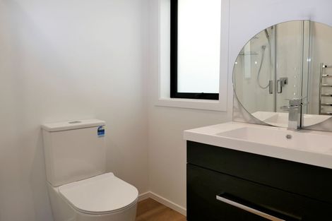 Photo of property in 174 Winara Avenue, Waikanae, 5036