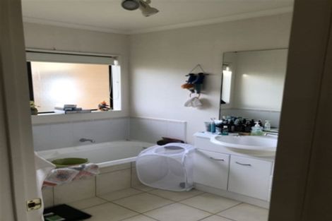Photo of property in 7 Gretton Court, Flat Bush, Auckland, 2019