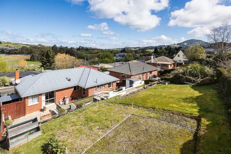 Photo of property in 13 Waldron Crescent, Green Island, Dunedin, 9018