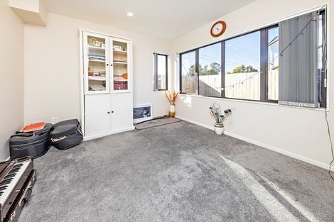 Photo of property in 45 Matata Drive, Takanini, 2112